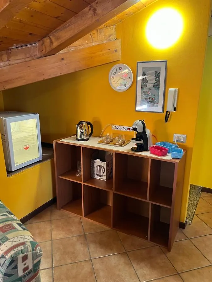 Guest house La Maison Di Gio & Gio Olgiate Comasco Italy