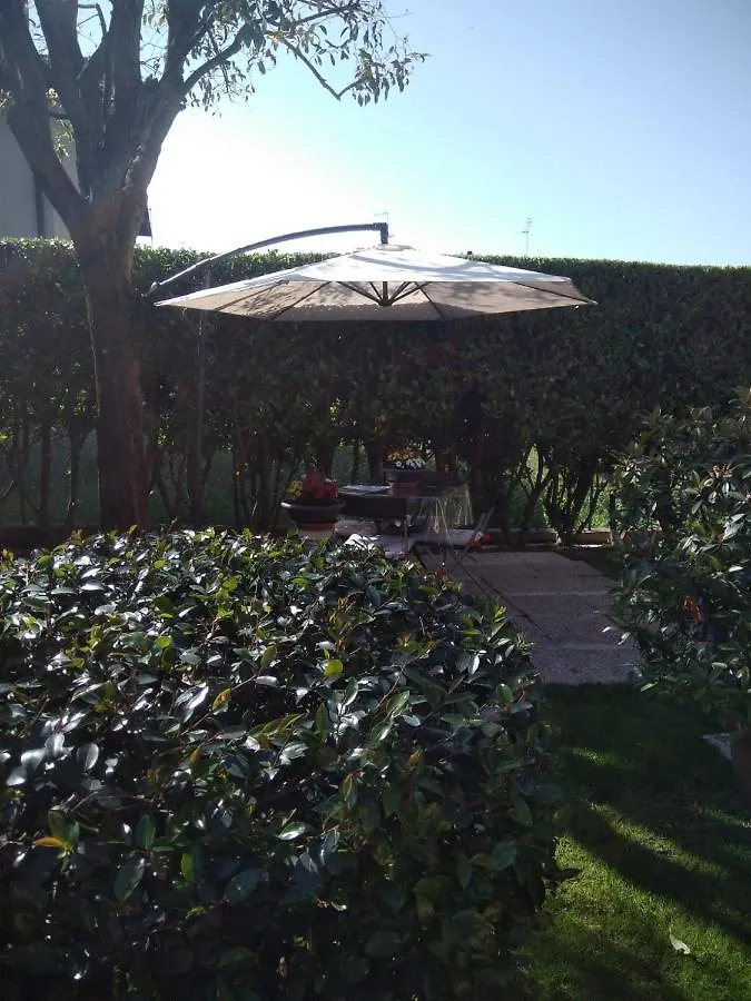 Guest house La Maison Di Gio & Gio Olgiate Comasco Italy